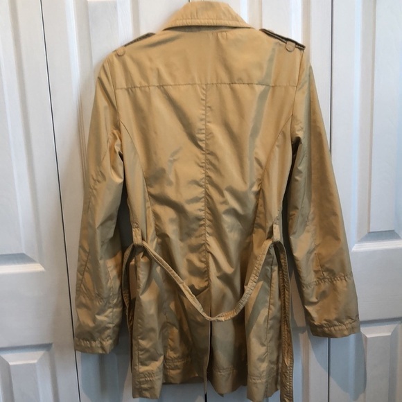 Postcard Bergdorf Goodman Tan Gold Belted Collared Lined Trench Coat Jacket 6 - Picture 10 of 16